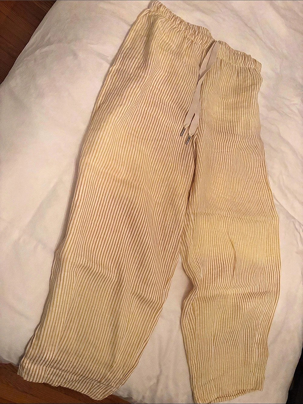 Striped Wide Leg Pants in Yellow & White Size Medium